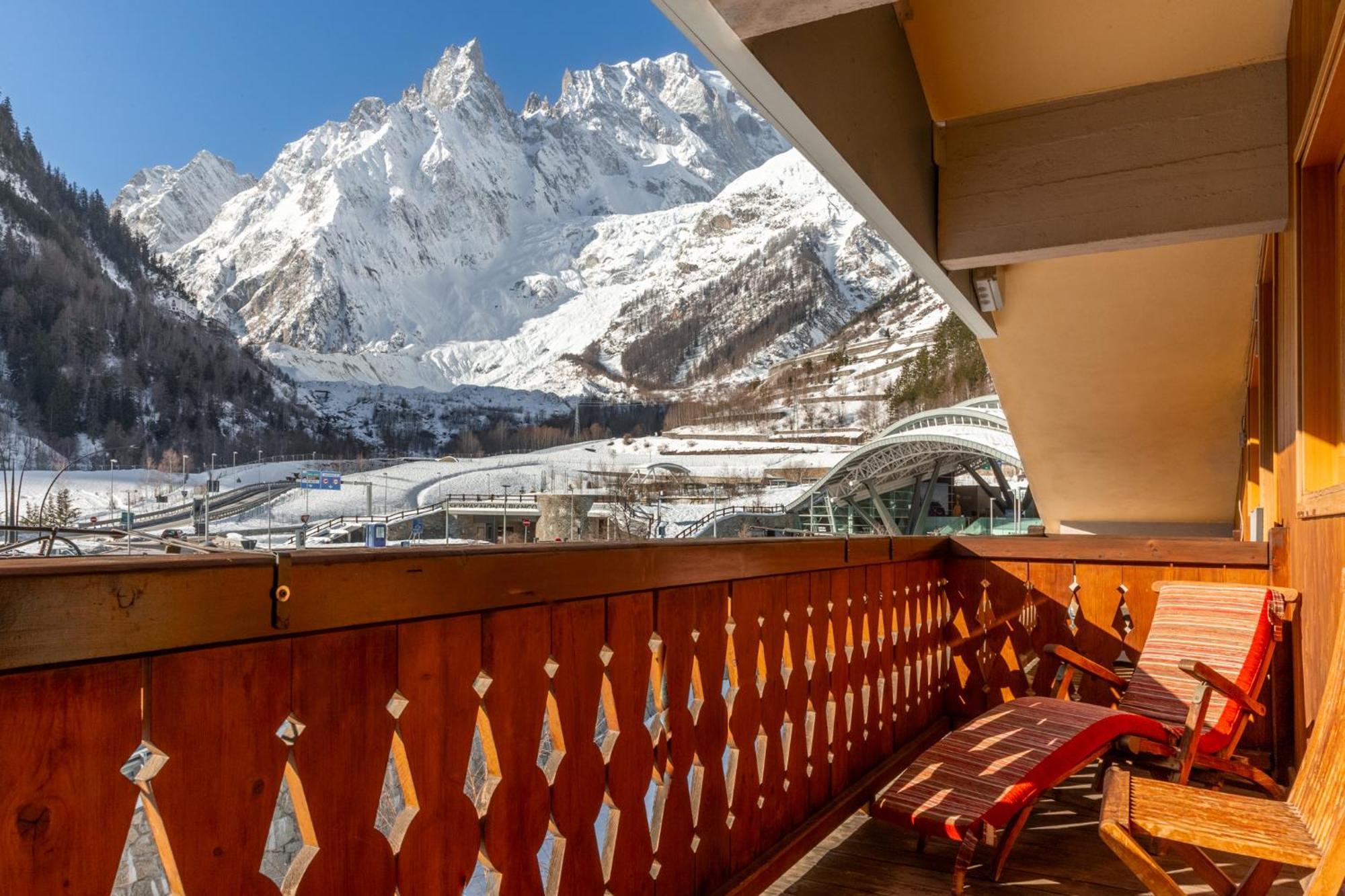 Shatush Hotel Courmayeur Exterior photo