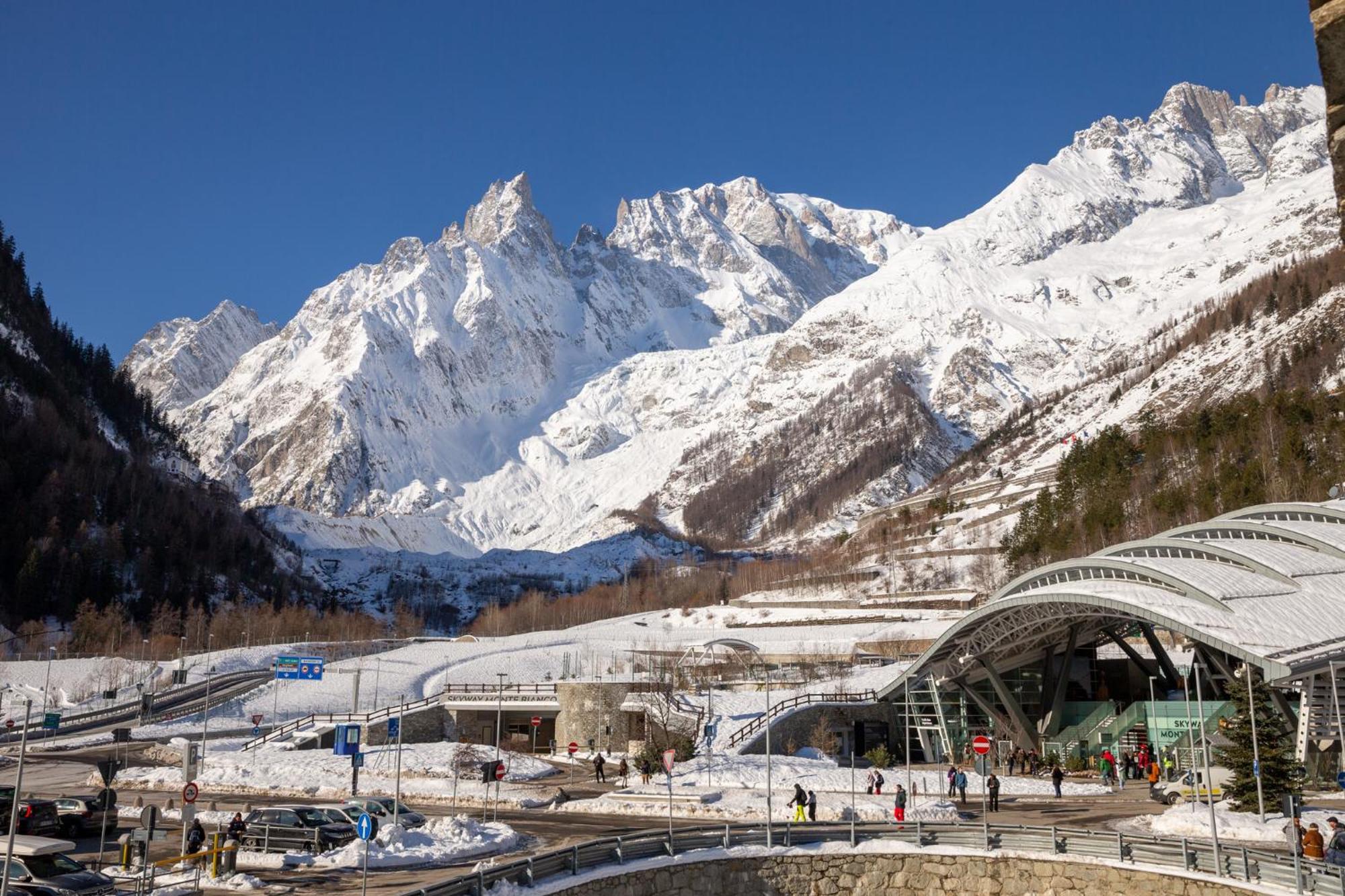 Shatush Hotel Courmayeur Exterior photo